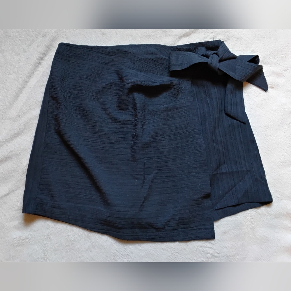 Navy Women's Skort with Bow Detail